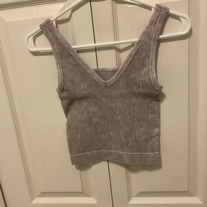 Zenana Outfitters Ribbed V-Neck Crop Tank Top - Sleet